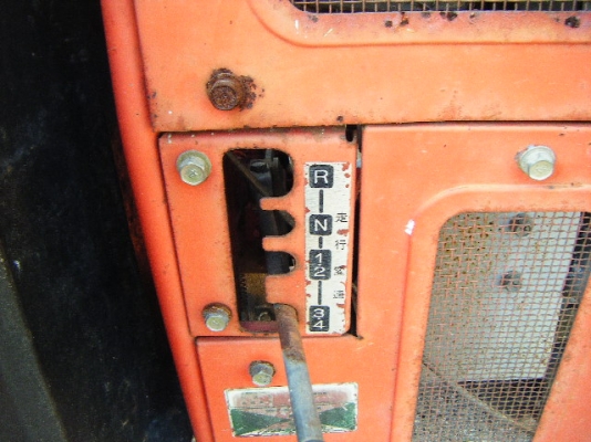 รถดั๊มตีนตะขาบดินตาม รถดั๊มตีนตะขาบดินตาม