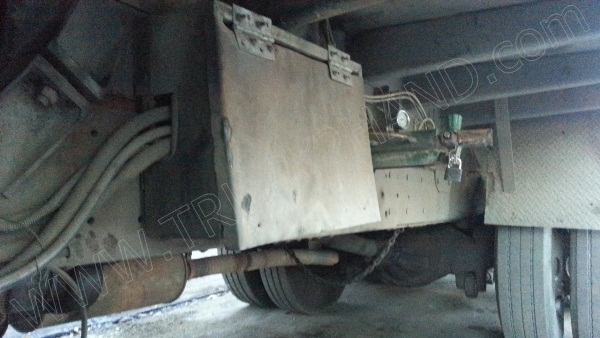 รถบรรทุก 10 ล้อ ยี่ห้อ MITSUBISHI 168 แรงม้า ติดแก๊ส NGV 8 ถัง ลักษณะถังยืน