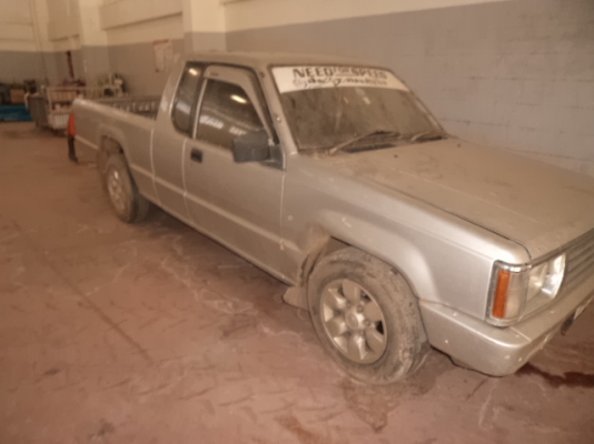 ขาย MITSUBISHI เครื่อง 2.5 ปี1994 ขายตามสภาพ086-4457033ไม่ลดแล้วครับ