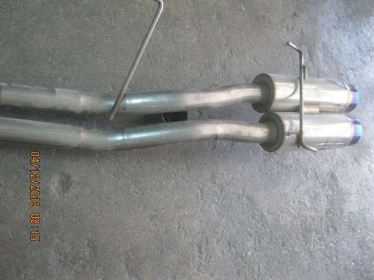 ขายท่อไอเสีย celica ไฟ4ตา หลังแคทใส่เครื่องเดิมครับ