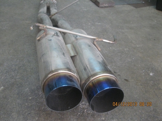 ขายท่อไอเสีย celica ไฟ4ตา หลังแคทใส่เครื่องเดิมครับ
