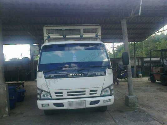 รถบรรทุก 6 ล้อ ISUZU NPR รถบรรทุก 6 ล้อ ISUZU NPR