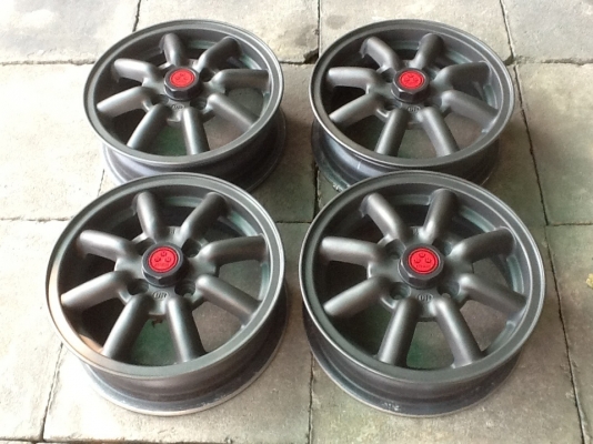 ล้อกล้วย-BLACK-RACING ขอบ13สี่รู100 ใส่-K-CARสวยเลย