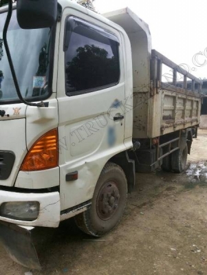 รถบรรทุกดั๊ม 6 ล้อ ยี่ห้ออีโน่ รุ่น FC4J รถปี 2547 รถบรรทุกดั๊ม 6 ล้อ ยี่ห้ออีโน่ รุ่น FC4J รถปี 2547