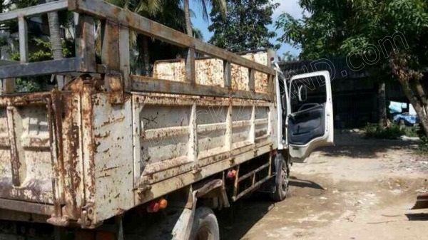 รถบรรทุกดั๊ม 6 ล้อ ยี่ห้ออีโน่ รุ่น FC4J รถปี 2547 รถบรรทุกดั๊ม 6 ล้อ ยี่ห้ออีโน่ รุ่น FC4J รถปี 2547