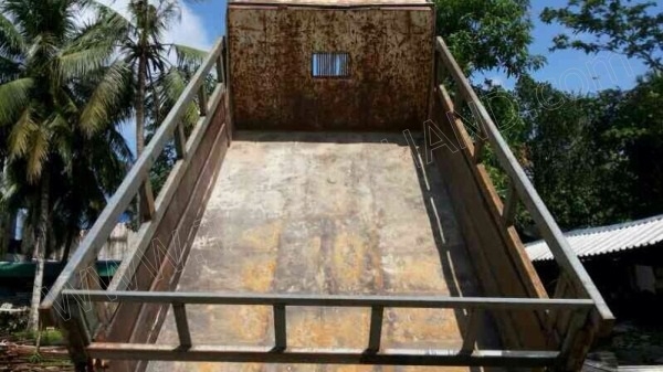 รถบรรทุกดั๊ม 6 ล้อ ยี่ห้ออีโน่ รุ่น FC4J รถปี 2547 รถบรรทุกดั๊ม 6 ล้อ ยี่ห้ออีโน่ รุ่น FC4J รถปี 2547