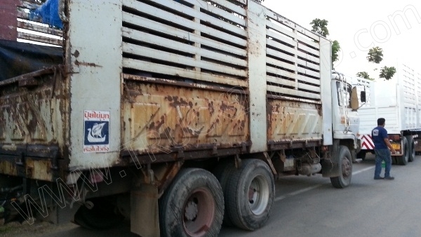 รถบรรทุก พ่วงแม่-ลูก ยี่ห้อ NISSAN ติดแก๊ส NGV 8 ถัง ลักษณะถังยืน รถบรรทุก พ่วงแม่-ลูก ยี่ห้อ NISSAN ติดแก๊ส NGV 8 ถัง ลักษณะถังยืน