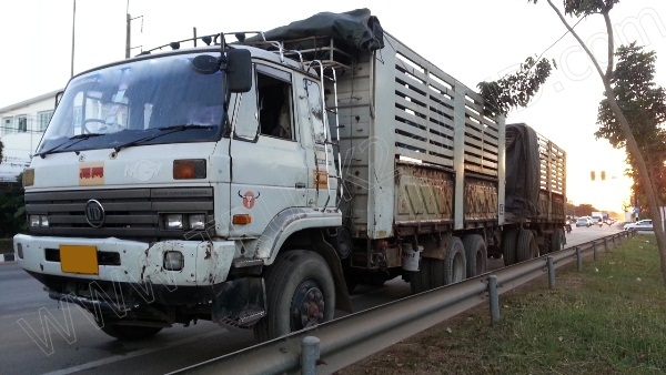 รถบรรทุก พ่วงแม่-ลูก ยี่ห้อ NISSAN ติดแก๊ส NGV 8 ถัง ลักษณะถังยืน รถบรรทุก พ่วงแม่-ลูก ยี่ห้อ NISSAN ติดแก๊ส NGV 8 ถัง ลักษณะถังยืน