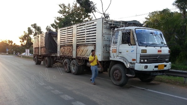 รถบรรทุก พ่วงแม่-ลูก ยี่ห้อ NISSAN ติดแก๊ส NGV 8 ถัง ลักษณะถังยืน รถบรรทุก พ่วงแม่-ลูก ยี่ห้อ NISSAN ติดแก๊ส NGV 8 ถัง ลักษณะถังยืน