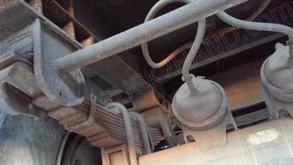 รถบรรทุก พ่วงแม่-ลูก ยี่ห้อ NISSAN ติดแก๊ส NGV 8 ถัง ลักษณะถังยืน รถบรรทุก พ่วงแม่-ลูก ยี่ห้อ NISSAN ติดแก๊ส NGV 8 ถัง ลักษณะถังยืน