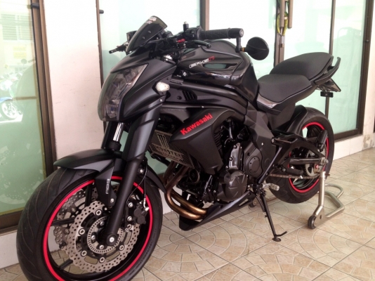 ขาย Kawasaki  ER6N ปี2013 สภาพป้ายแดง แต่งเพียบ วิ่งน้อย4xxx km. ราคา228000 บาท