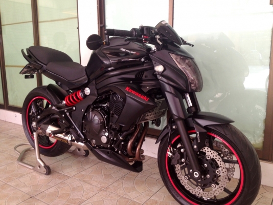 ขาย Kawasaki  ER6N ปี2013 สภาพป้ายแดง แต่งเพียบ วิ่งน้อย4xxx km. ราคา228000 บาท