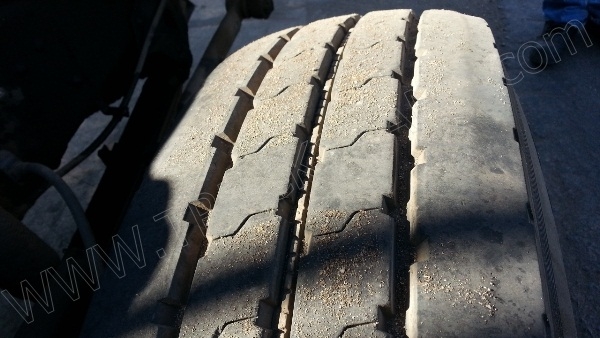 รถบรรทุกพ่วงแม่-ลูก ยี่ห้อ NISSAN  320 แรงม้า ติดแก๊ส NGV 8 ถัง ลักษณะถังยืน