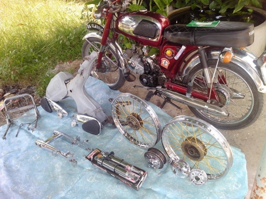 ขาย Yamaha YL2 เครื่องไลฟาน 110 สตาร์มือ ทะเบียนครบพร้อมโอนเเละโครง Honda S90 พร้อมอะไหล่ รถอยู่นครสวรรค์ ขายรวมกันครับ ถ้าสนใจติดต่อเบอร์ติดต่อ 085-0676602  (นนท์)