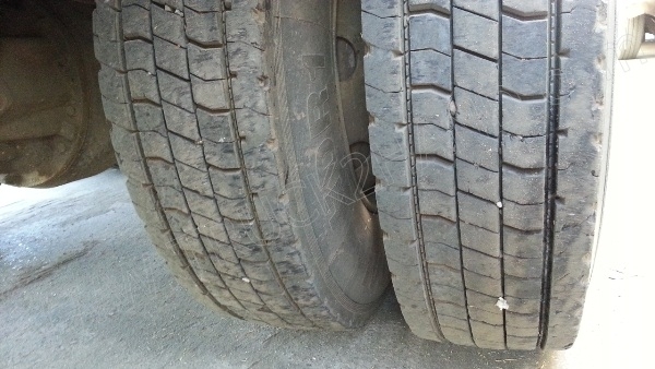 รถบรรทุก พ่วงแม่-ลูก ยี่ห้อ NISSAN 320 แรงม้า ติดแก๊ส NGV 8 ถัง ลักษณะถังยืน รถบรรทุก พ่วงแม่-ลูก ยี่ห้อ NISSAN 320 แรงม้า ติดแก๊ส NGV 8 ถัง ลักษณะถังยืน