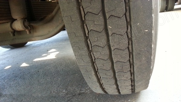 รถบรรทุก พ่วงแม่-ลูก ยี่ห้อ NISSAN 320 แรงม้า ติดแก๊ส NGV 8 ถัง ลักษณะถังยืน รถบรรทุก พ่วงแม่-ลูก ยี่ห้อ NISSAN 320 แรงม้า ติดแก๊ส NGV 8 ถัง ลักษณะถังยืน