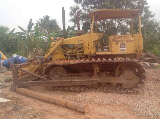 ขายรถแทรคเตอร์ CAT D4E เอกสารอินวอยซ์ สภาพพร้อมใช้งานค่ะ