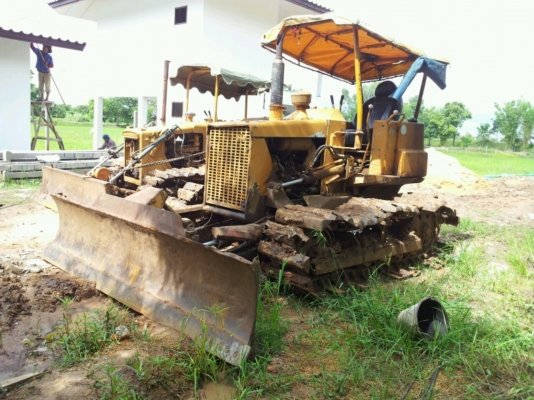 KOMUTSU D20P-5 KOMUTSU D20P-5