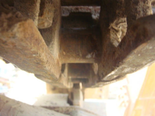 รถขุด SK60 Mark III อาร์มยืดได้ เหมาะสำหรับงานลึกๆ แทรคเล็กหุ้มยาง พร้อมใบมีดดัน