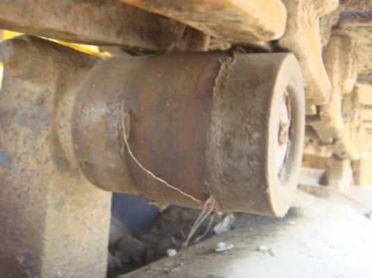 รถขุด SK60 Mark III อาร์มยืดได้ เหมาะสำหรับงานลึกๆ แทรคเล็กหุ้มยาง พร้อมใบมีดดัน