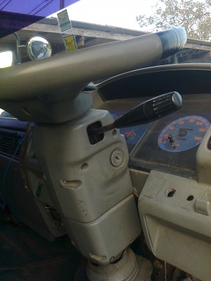 ขายด่วน 6 ล้อ HINO FD ไฮเทค ยาว 6 เมตร