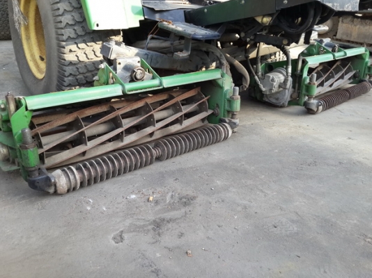 ขาย รถตัดหญ้านั่งขับ JOHN DEERE รุ่น 3365 แบบสกรีน 5ใบตัด มือสองญี่ปุ่น ขาย รถตัดหญ้านั่งขับ JOHN DEERE รุ่น 3365 แบบสกรีน 5ใบตัด มือสองญี่ปุ่น