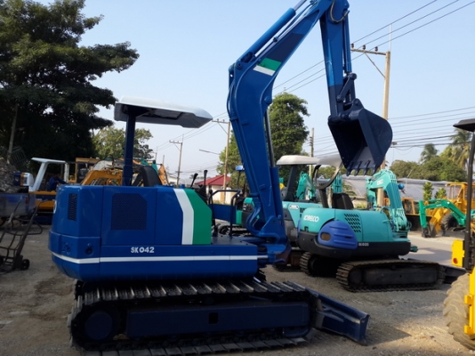 ขาย รถขุด KOBELC0 รุ่น SK042  แทร็กเหล็ก  มือสองญี่ปุ่น