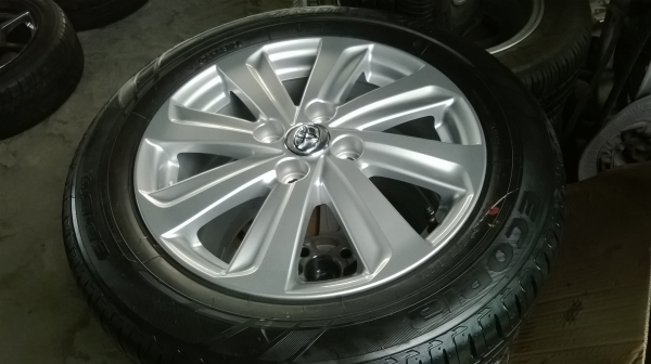 ขายล้อ vios ขอบ15 พร้อมยางป้ายแดงชุดละ13500 ขายล้อ vios ขอบ15 พร้อมยางป้ายแดงชุดละ13500