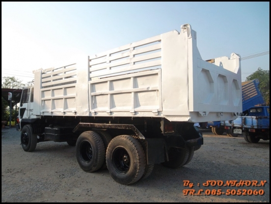 ขายด่วน 10 ล้อ ดั้ม MITSUBISHI FUSO 527M-TF  220 แรง เทอร์โบ สภาพเดิมๆ พร้อมใช้งาน ราคาสุดคุ้ม