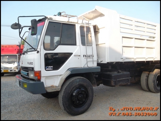 ขายด่วน 10 ล้อ ดั้ม MITSUBISHI FUSO 527M-TF  220 แรง เทอร์โบ สภาพเดิมๆ พร้อมใช้งาน ราคาสุดคุ้ม