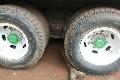 **830,000 บ.ต่อรอง**ขาย10ล้อ2เพลาดั๊ม HINO FM177 วางเครื่องHO7C 185HP แห้งแรง ไม่เยิ้ม ช่วงล่างคัสซีดีไม่ผุไม่บวม สโลวครบ กระบะดั๊มข้างเรียบ ยางสวย10เส้น หัวสวยภายในคอนโซลครบ เบรคทริฟฟี่ พร้อมใช้ พร้อมลุยงาน เอกสารครบ ราคาต่อรองได้เด้อ พี่น้องครับ **830,000 บ.ต่อรอง**ขาย10ล้อ2เพลาดั๊ม HINO FM177 วางเครื่องHO7C 185HP แห้งแรง ไม่เยิ้ม ช่วงล่างคัสซีดีไม่ผุไม่บวม สโลวครบ กระบะดั๊มข้างเรียบ ยางสวย10เส้น หัวสวยภายในคอนโซลครบ เบรคทริฟฟี่ พร้อมใช้ พร้อมลุยงาน เอกสารครบ ราคาต่อรองได้เด้อ พี่น้องครับ