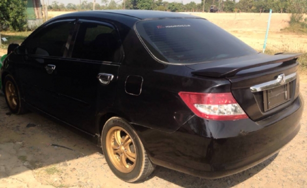 ***ขายแล้วครับขอบคุณ Truck2hand ขายรถเก๋งสวยๆ ราคาเบาๆ HONDA CITY i-DSI 1.5 AT ปี46/03 เครื่องเดิมเกียร์เดิม ไม่เคยติดแก๊ส หน้า-หลังเดิมไม่เคยชนหนัก เครื่องแน่นแรงดีไม่เยิ้ม ล้อแม็ก ยางสวย ภายในสวยคอนโซลครบ แอร์ พ.พาวเวอร์ กระจกไฟฟ้า !!จัดได้เต็ม พร้อมใช้