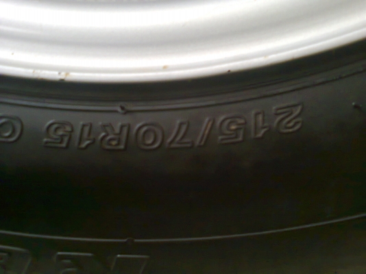 ขายกะทะล้อ6/139พร้อมยาง 215-70-15 คู่ละ2500เหลือจำกัด