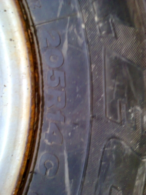 ขายกะทะล้อ6/139พร้อมยาง 215-70-15 คู่ละ2500เหลือจำกัด