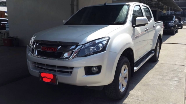 อีซูสุ ดีแม็กซ์ วีคอต 3.0 4 ประตู สูง สีบอร์น ป้ายแดง ขายถูก ที่ ณ พาดกลอน โดย หมวดมินทร์ 086 4085619