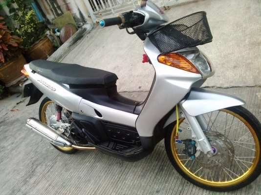 ขาย นูโว (ตัวเก่า) สภาพแจ๋มๆมีออฟชั่น พร้อมใช้ ราคา22500 บาท