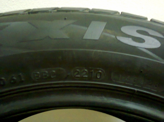 MAXXIS Wialt MS300 215-55-17 94V ปี2210