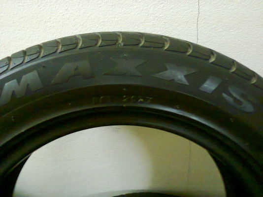 MAXXIS MA-E1 195-60-15 88v ปี2210  1คู่