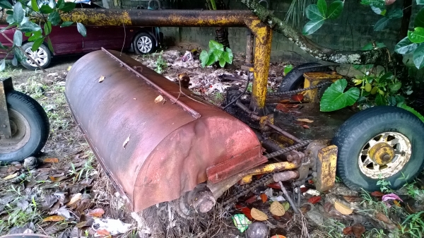 เครื่องกวาดถนน3ล้อ ใช้รถลาก ระบบไฮดรอลิกแบบโยก(แบบประหยัด)