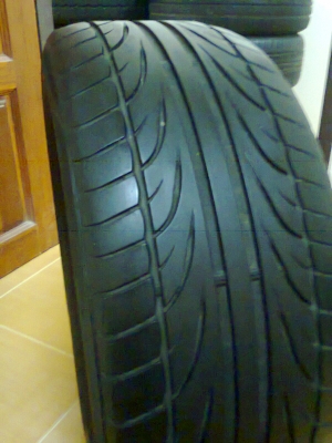 เศษยาง FALKEN 245-45-19 ปี2610 1เส้นไม่ปะไม่บวมดอกดี