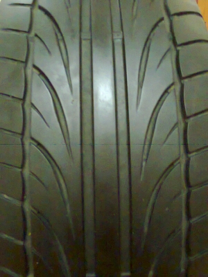 เศษยาง FALKEN 245-45-19 ปี2610 1เส้นไม่ปะไม่บวมดอกดี