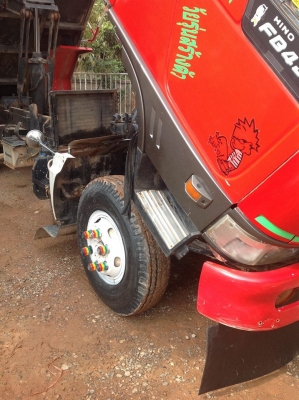 HINO FB4J 140 แรงม้า มีแอร์พวงมาลัยพาเวอร์