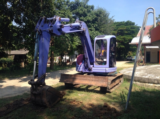 Komatsu 75UU เต็ม ๆ พร้อมทำงานได้เลย เอกสารชุดจด