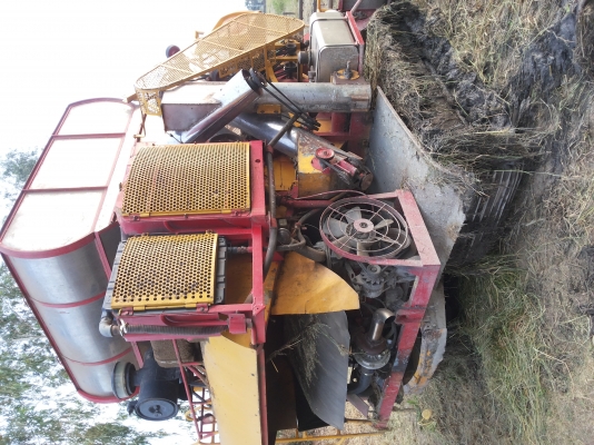 ขายรถเดกี่ยวข้าว เกษตรพัฒนา