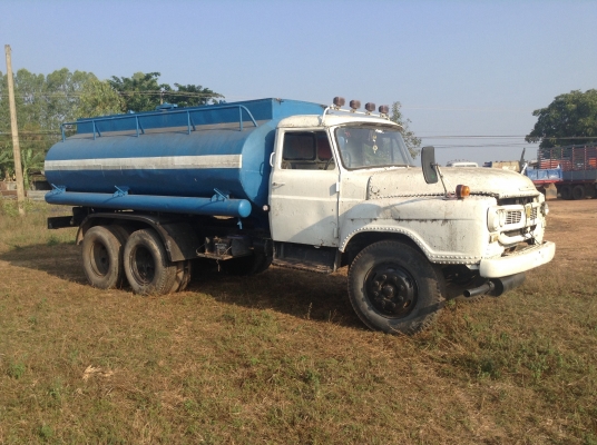 ขายรถบรรทุกแทงค์น้ำ 10 ล้อหัวยาวเพลาเดียว ชุดปั้มน้ำแบบเกียร์ฝากใช้งานได้ดี คัสซีสวยตลอดเส้น เครื่อง 6BF1 175 แรงม้า เกียร์ร็อคกี้ ยางเต็ม ทะเบียนพร้อมโอน