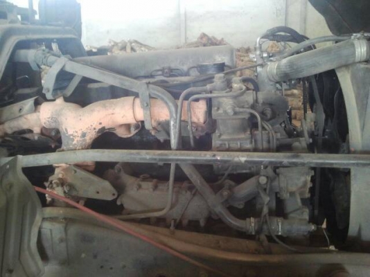 Hino 221     ติดต่อปารวี  โทร 0839686255