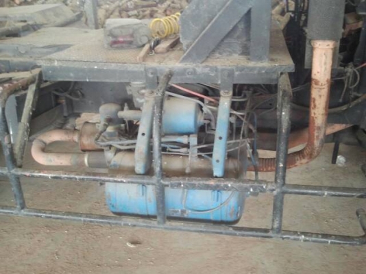 Hino 221     ติดต่อปารวี  โทร 0839686255