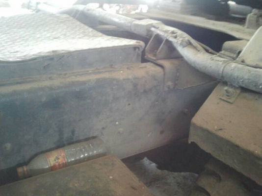 Hino 221     ติดต่อปารวี  โทร 0839686255