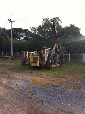 FURUKAWA รถเจาะภูเขา