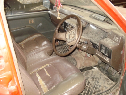 ขาย MITSUBISHI ปี1990 ขายตามสภาพ086-4457033ไม่ลดแล้วครับ